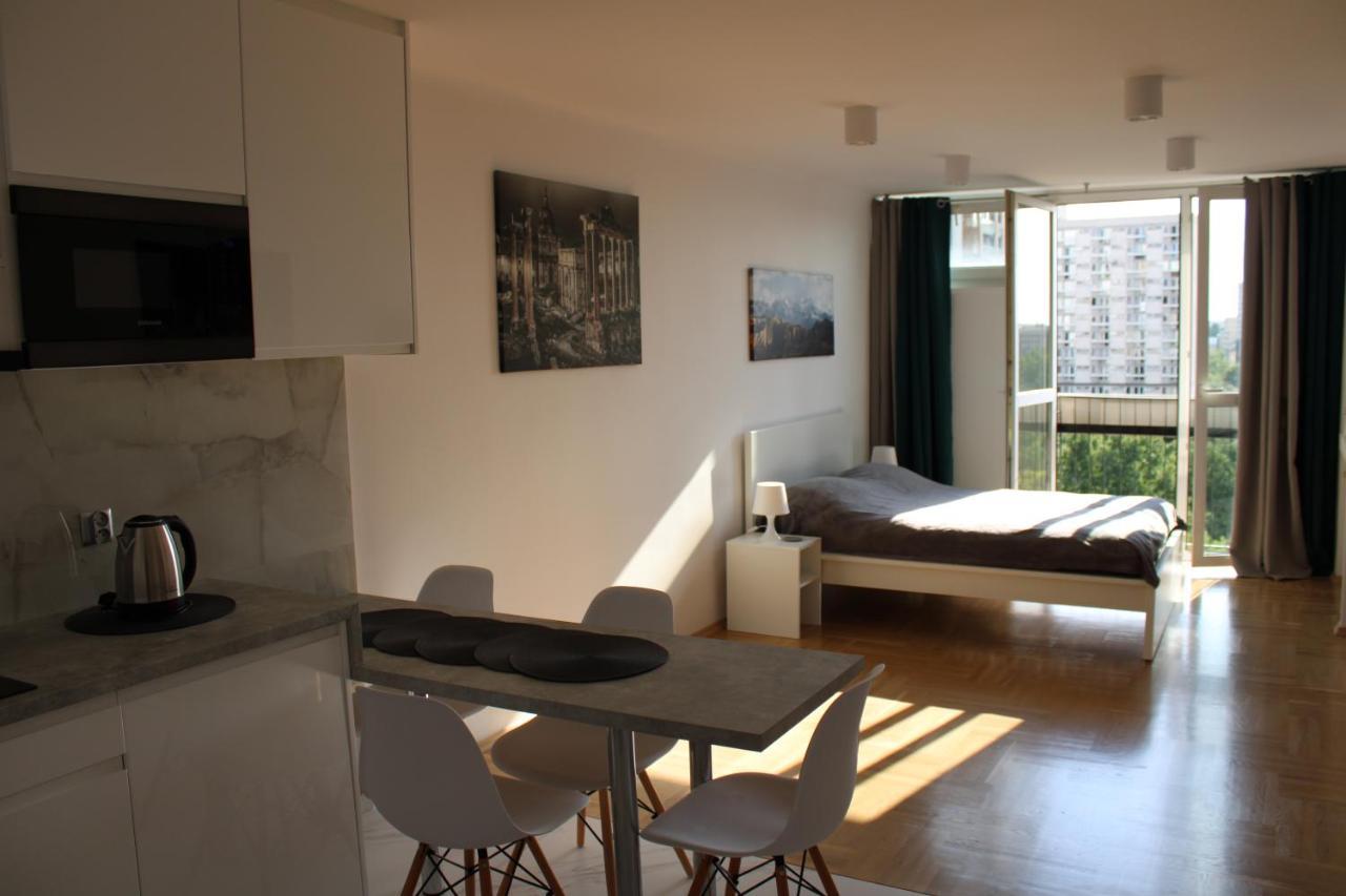 Strict Center Warsaw Comfortable Apartment, 10Th-Floor With Beautiful View On The Park And Skyscrapers, Free Wifi, Self Check-In/Out Bagian luar foto